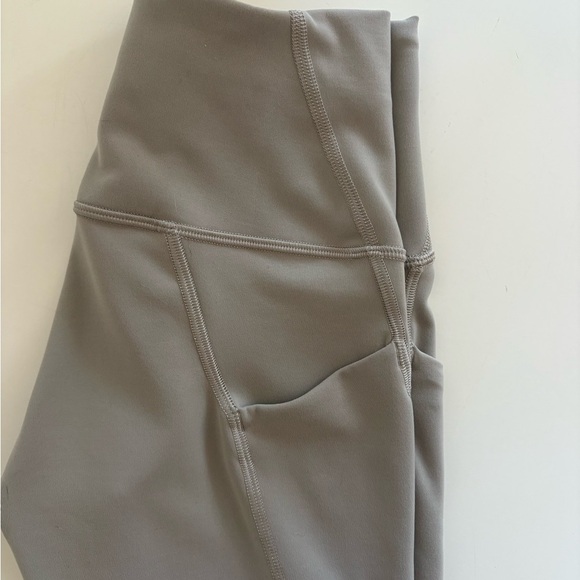 NEW Lululemon Wunder Train High-Rise Tight 25” with Pockets - Sheer Oak, size 4 - Picture 2 of 2